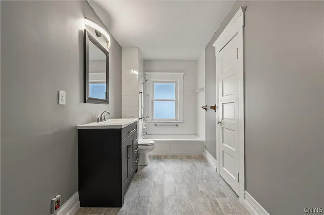 $2,600 | 123 Shotwell Park, Syracuse, NY 13206