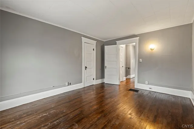 $2,600 | 123 Shotwell Park, Syracuse, NY 13206