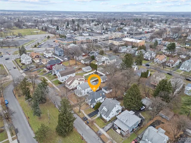 $2,600 | 123 Shotwell Park, Syracuse, NY 13206