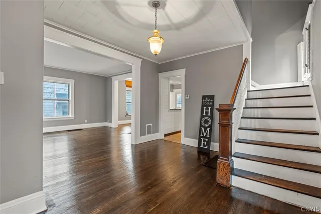 $2,600 | 123 Shotwell Park, Syracuse, NY 13206