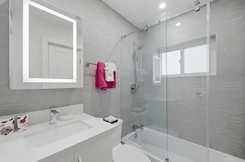 $1,140,000 | 100 Northeast 22nd Street, Wilton Manors, FL 33305