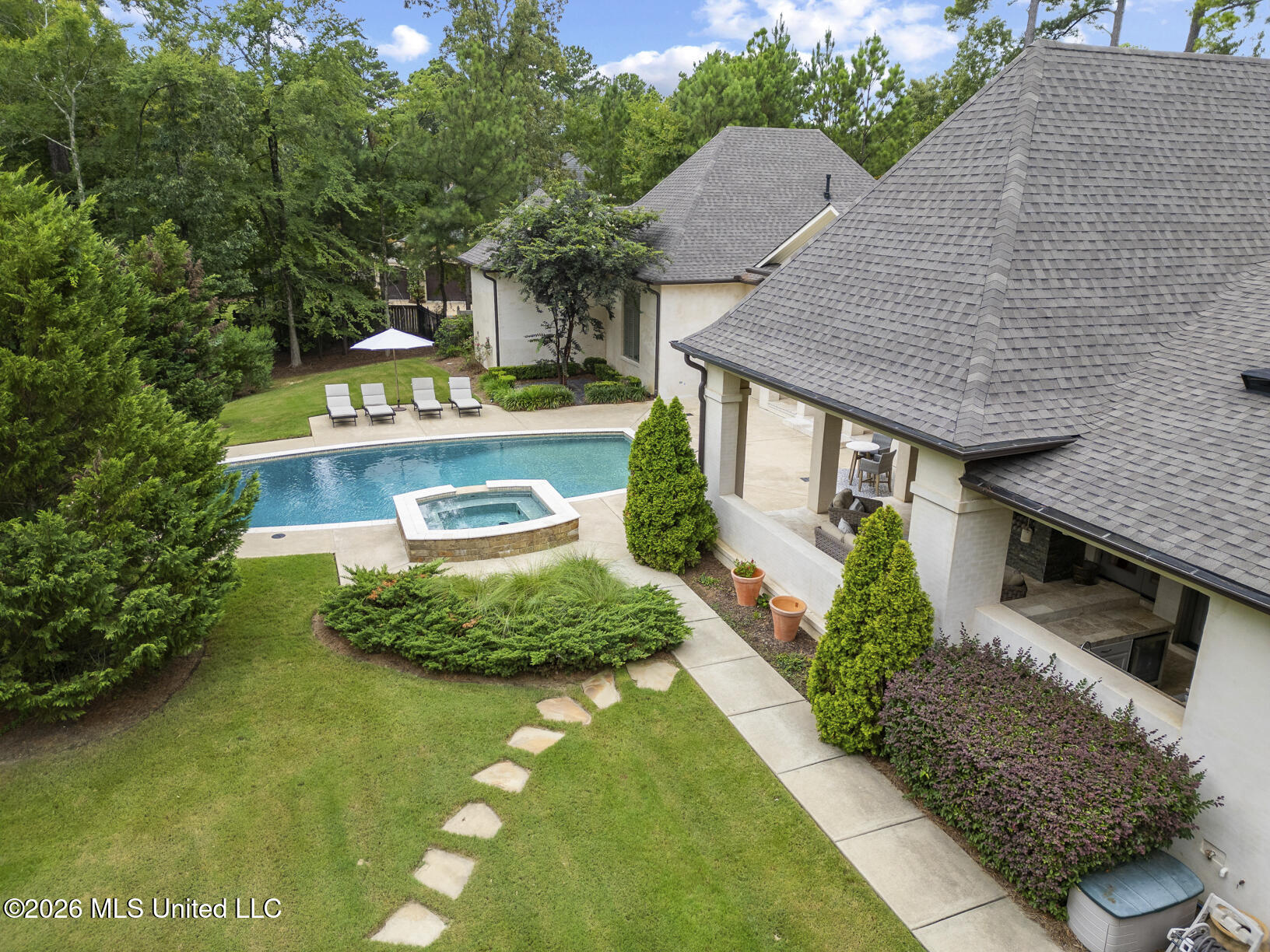 918 Montrose Drive Ridgeland, MS 39157 - Photo 55 of 70 918 Montrose drone final-6