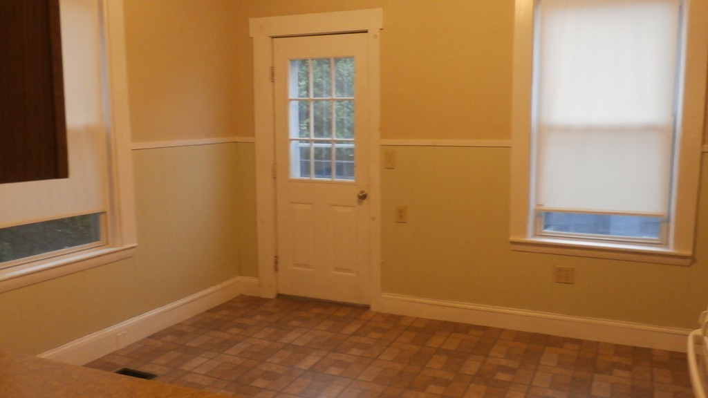 23 Orient Street Malden, MA 02148 - Photo 4 of 30