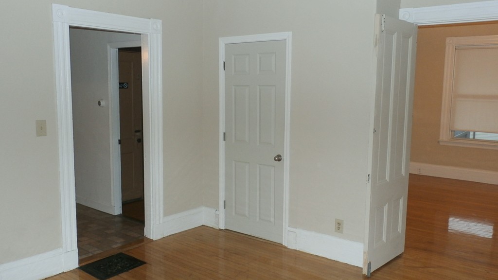 23 Orient Street Malden, MA 02148 - Photo 8 of 30