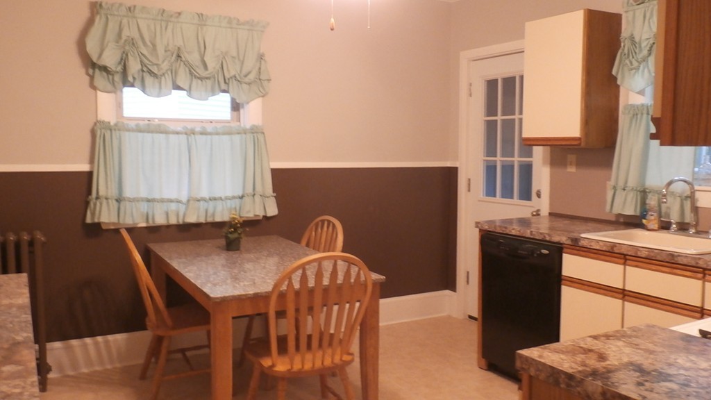 23 Orient Street Malden, MA 02148 - Photo 10 of 30