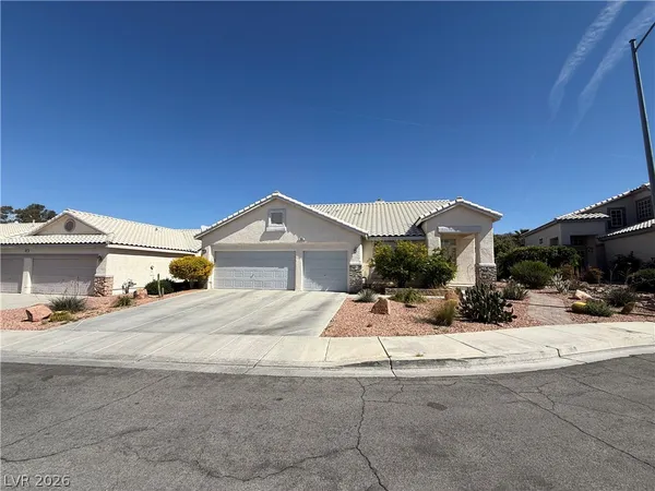 $3,190 | 694 Riverband Place, Henderson, NV 89052