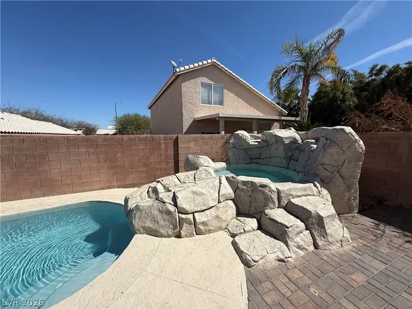 $3,190 | 694 Riverband Place, Henderson, NV 89052