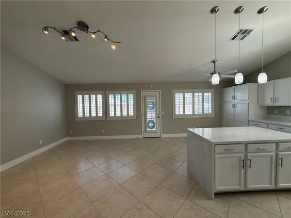 $3,190 | 694 Riverband Place, Henderson, NV 89052