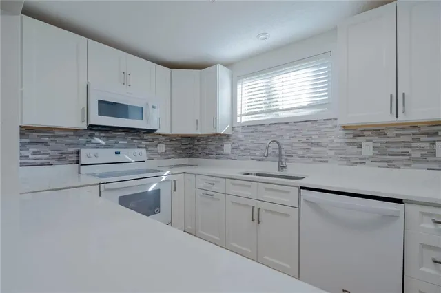 $174,000 | 568 Orange Drive, Unit 46, Altamonte Springs, FL 32701