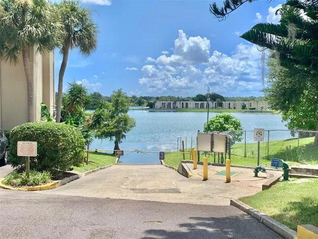 $174,000 | 568 Orange Drive, Unit 46, Altamonte Springs, FL 32701