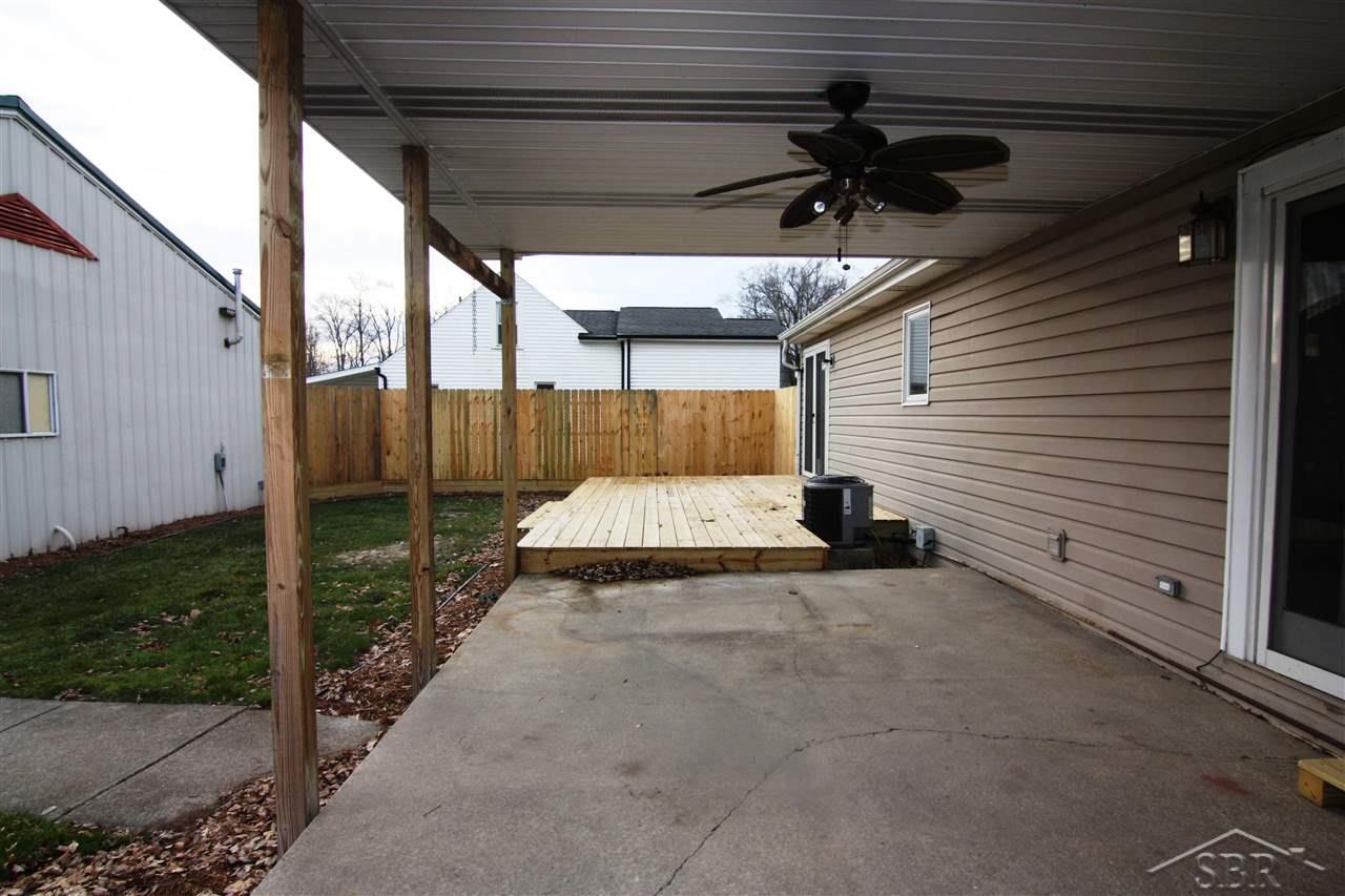 2595 South Center Road Saginaw, MI 48609 - Photo 14 of 27 31367424-13.JPG