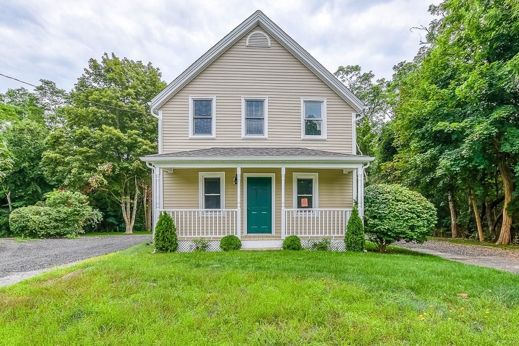 2 Fearing Hill Road Wareham, MA 02571 - Photo 1 of 37 Gallery Image 1