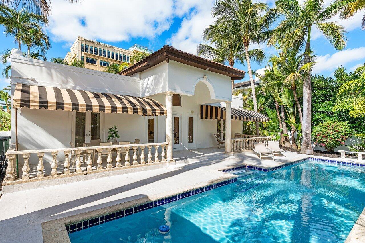 200 Northeast 2nd Street Boca Raton, FL 33432 - Photo 29 of 42 Pool