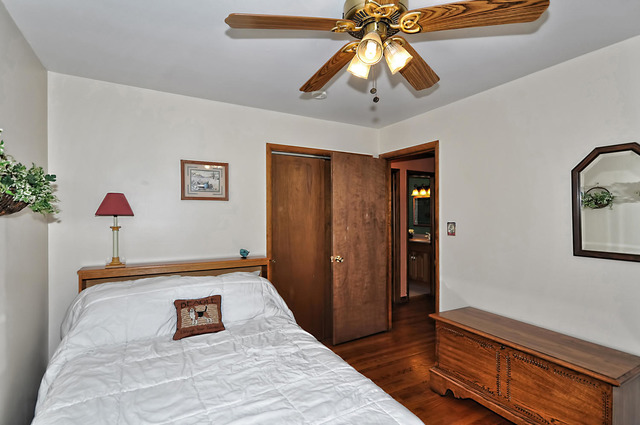 948 Meadow Road Northbrook, IL 60062 - Photo 13 of 25