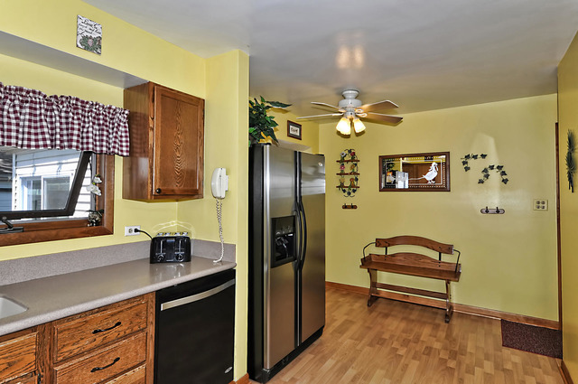 948 Meadow Road Northbrook, IL 60062 - Photo 6 of 25
