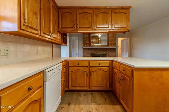 $425,000 | 19497 Stone Mountain Road, Abingdon, VA 24210