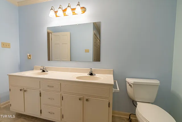 $425,000 | 19497 Stone Mountain Road, Abingdon, VA 24210