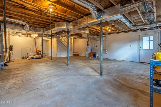 $425,000 | 19497 Stone Mountain Road, Abingdon, VA 24210