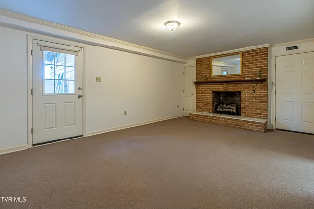 $425,000 | 19497 Stone Mountain Road, Abingdon, VA 24210