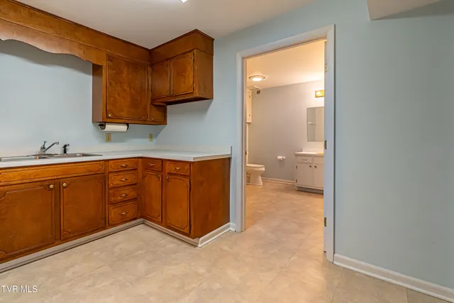 $425,000 | 19497 Stone Mountain Road, Abingdon, VA 24210