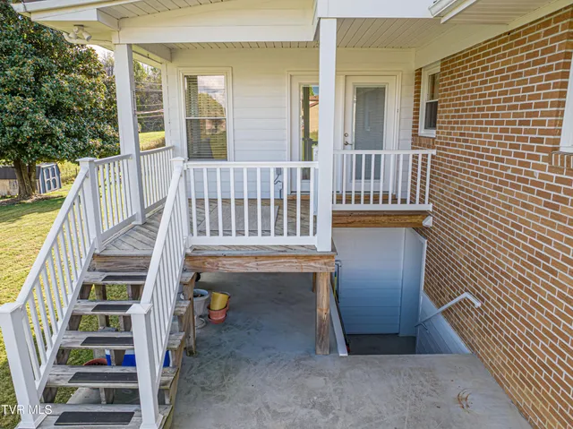 $425,000 | 19497 Stone Mountain Road, Abingdon, VA 24210