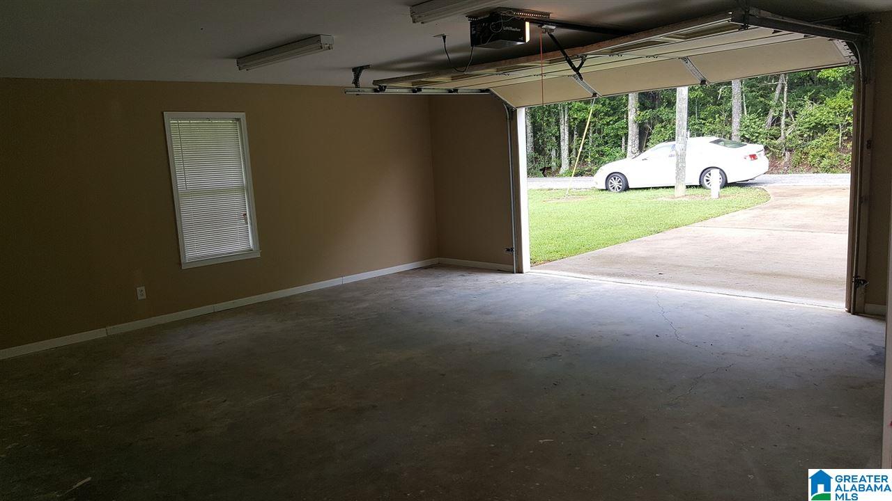1650 North Dakota Road Thorsby, AL 35171 - Photo 2 of 11
