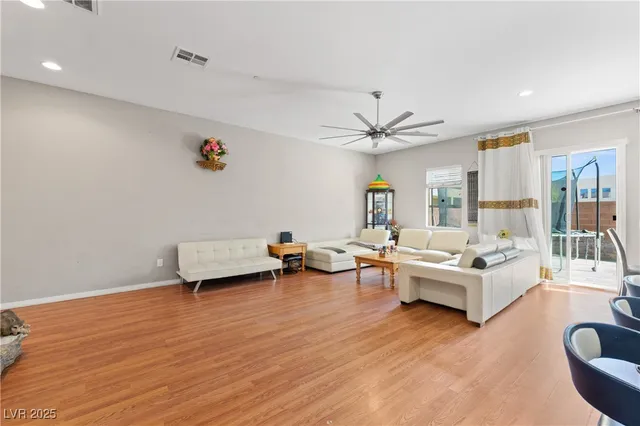 $390,000 | 6458 Cinnamon Hazlenut Street, North Las Vegas, NV 89084