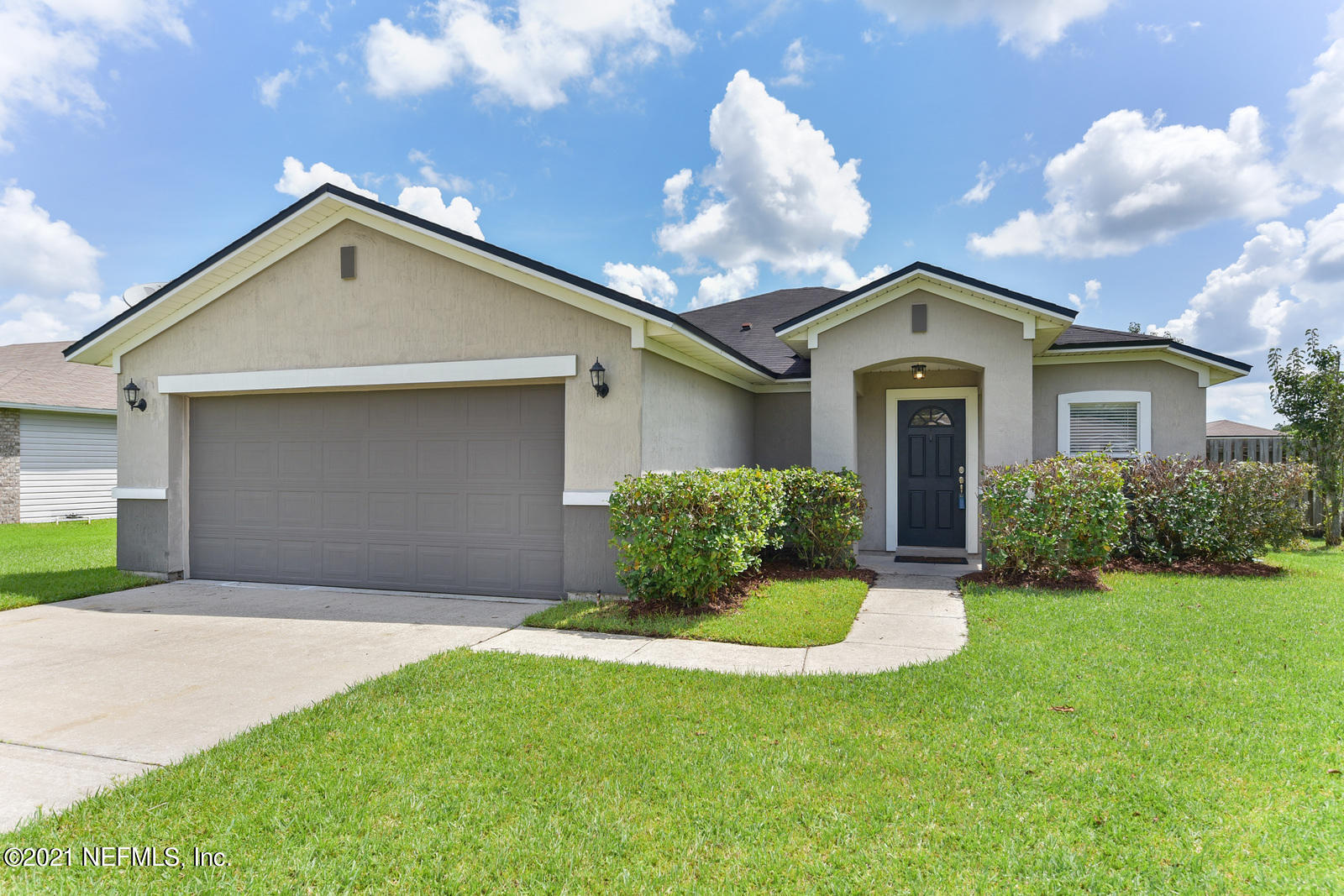 86531 Cartesian Pointe Drive Yulee, FL 32097 - Photo 1 of 25 002_1600x1067_mls