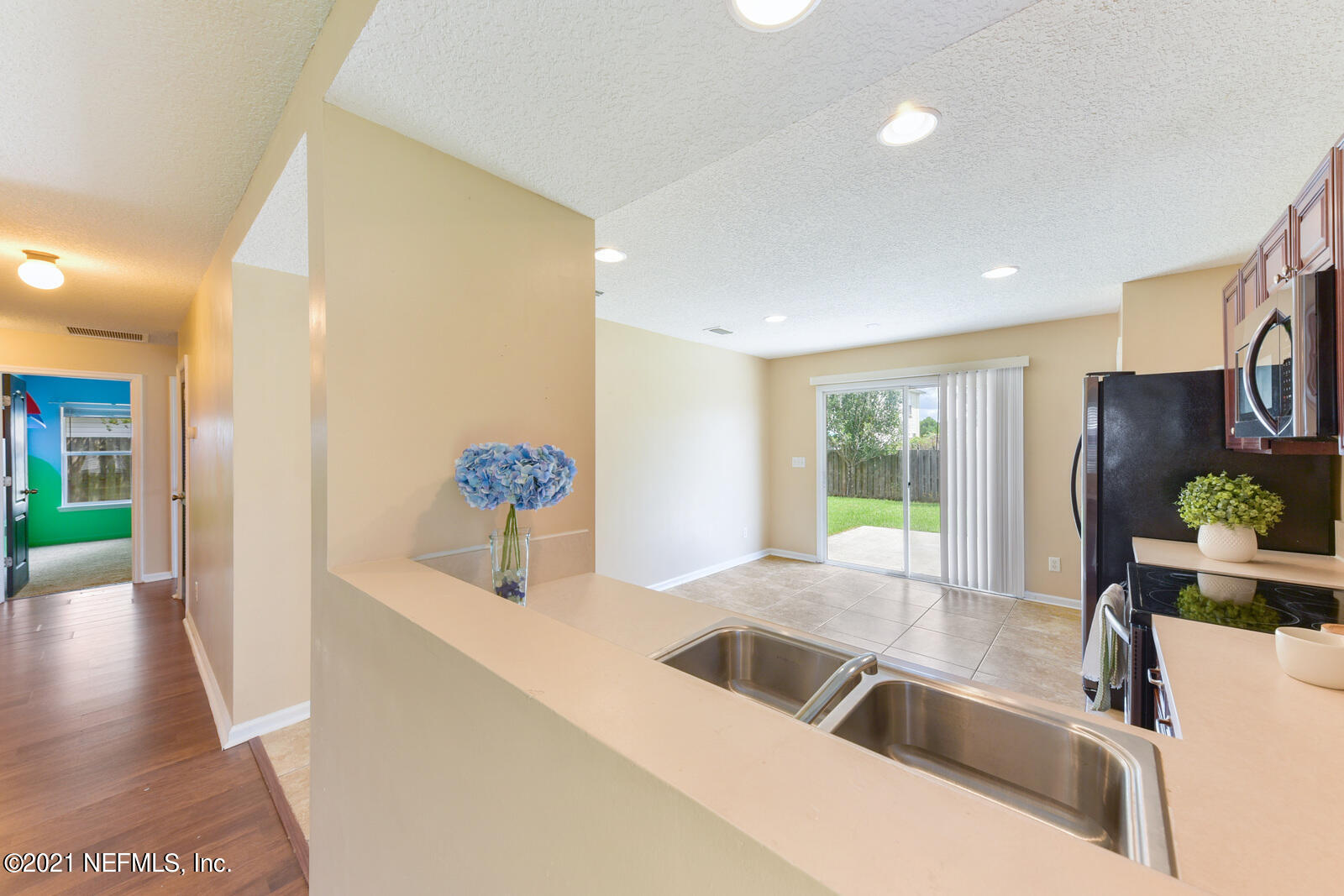 86531 Cartesian Pointe Drive Yulee, FL 32097 - Photo 10 of 25 012_1600x1067_mls