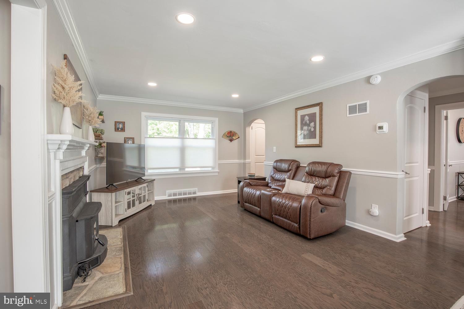 205 Taylorsville Road Yardley, PA 19067 - Photo 16 of 47