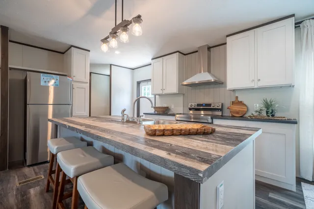 $289,000 | 389 Busby Road, Loretto, TN 38469