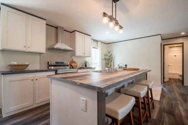 $289,000 | 389 Busby Road, Loretto, TN 38469