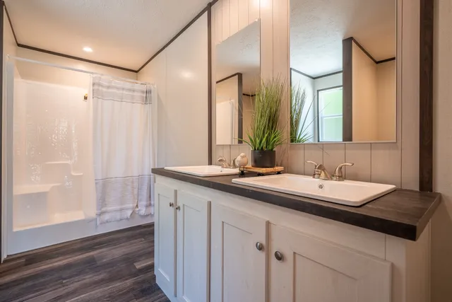 $289,000 | 389 Busby Road, Loretto, TN 38469