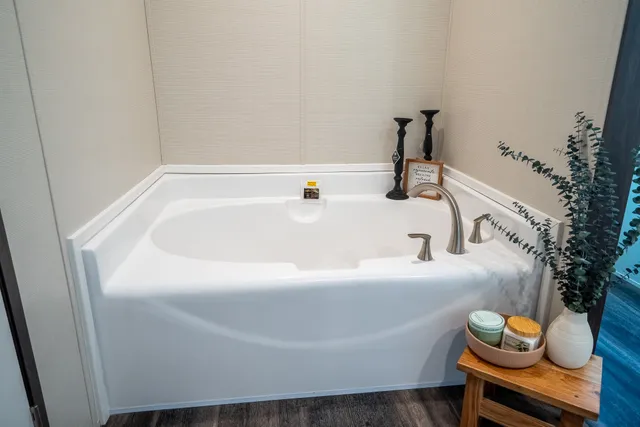 $289,000 | 389 Busby Road, Loretto, TN 38469