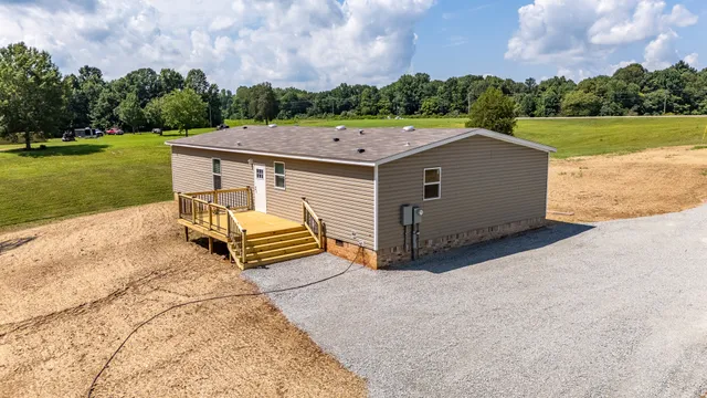 $289,000 | 389 Busby Road, Loretto, TN 38469