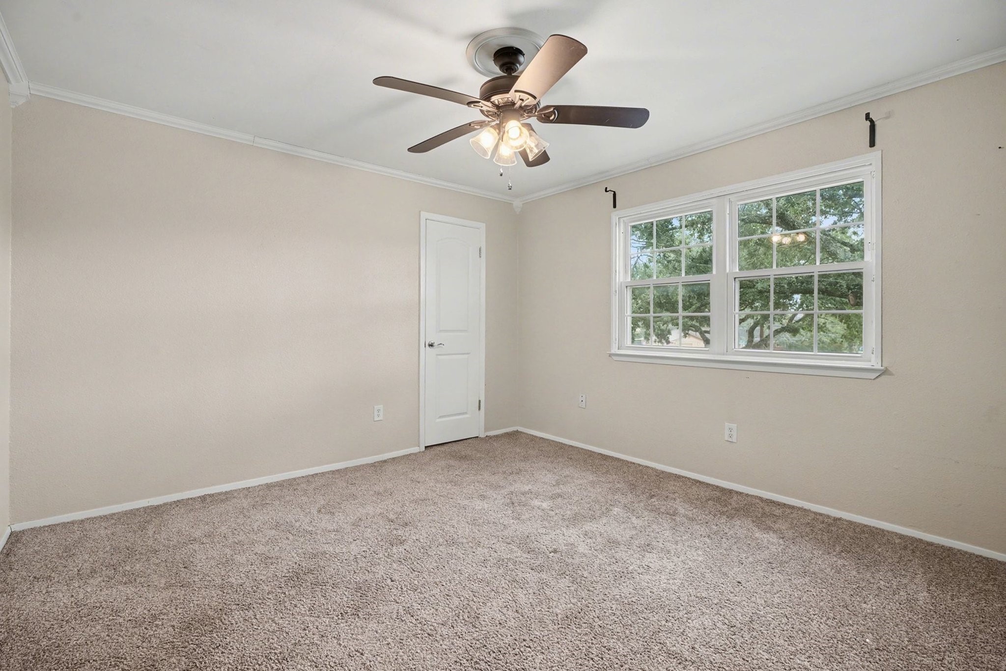 1318 Ward Road Baytown, TX 77520 - Photo 16 of 30