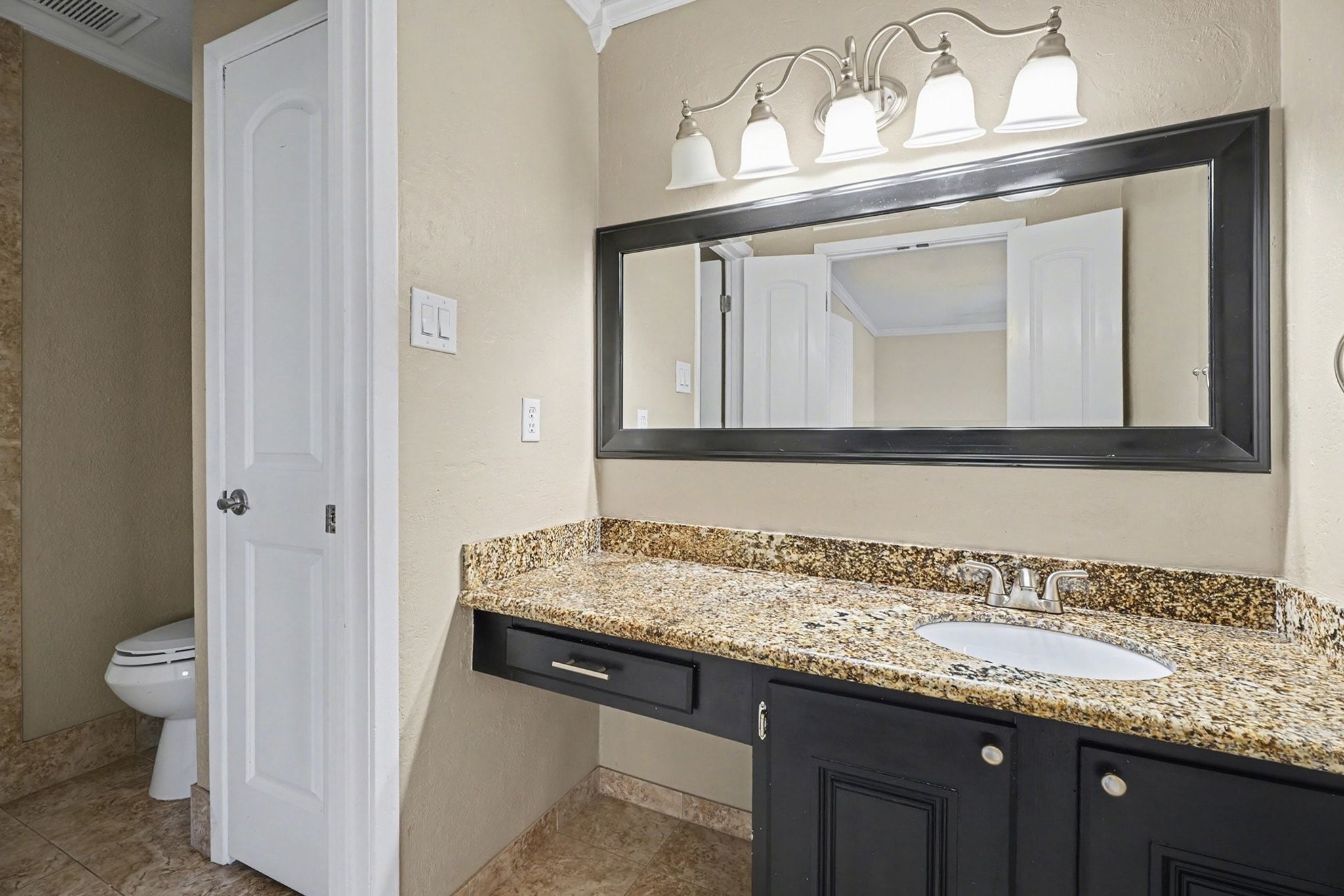 1318 Ward Road Baytown, TX 77520 - Photo 20 of 32