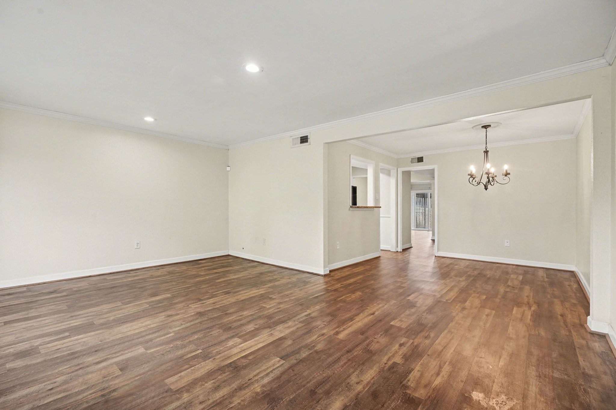 1318 Ward Road Baytown, TX 77520 - Photo 2 of 32