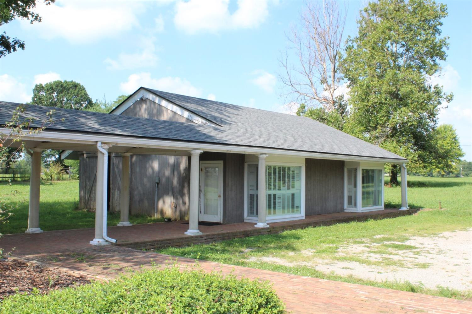 372 Shannon Run Road Versailles, KY 40383 - Photo 9 of 21 Photo 9