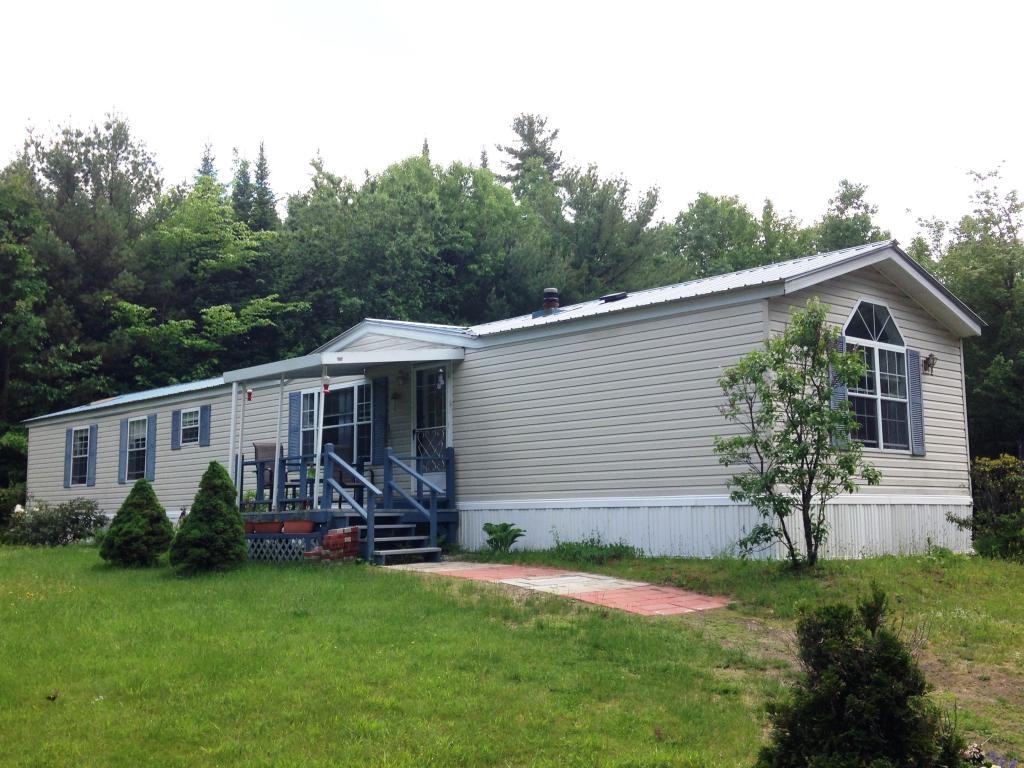 36 Mt Misery Road Littleton, NH 03561 - Photo 2 of 32