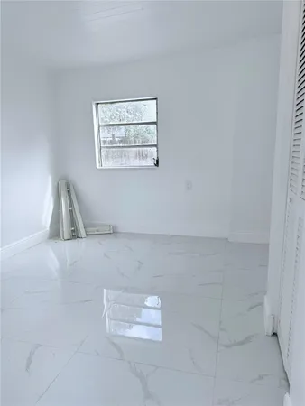 $1,000 | 721 Northeast 139th Street, Unit 2, North Miami, FL 33161