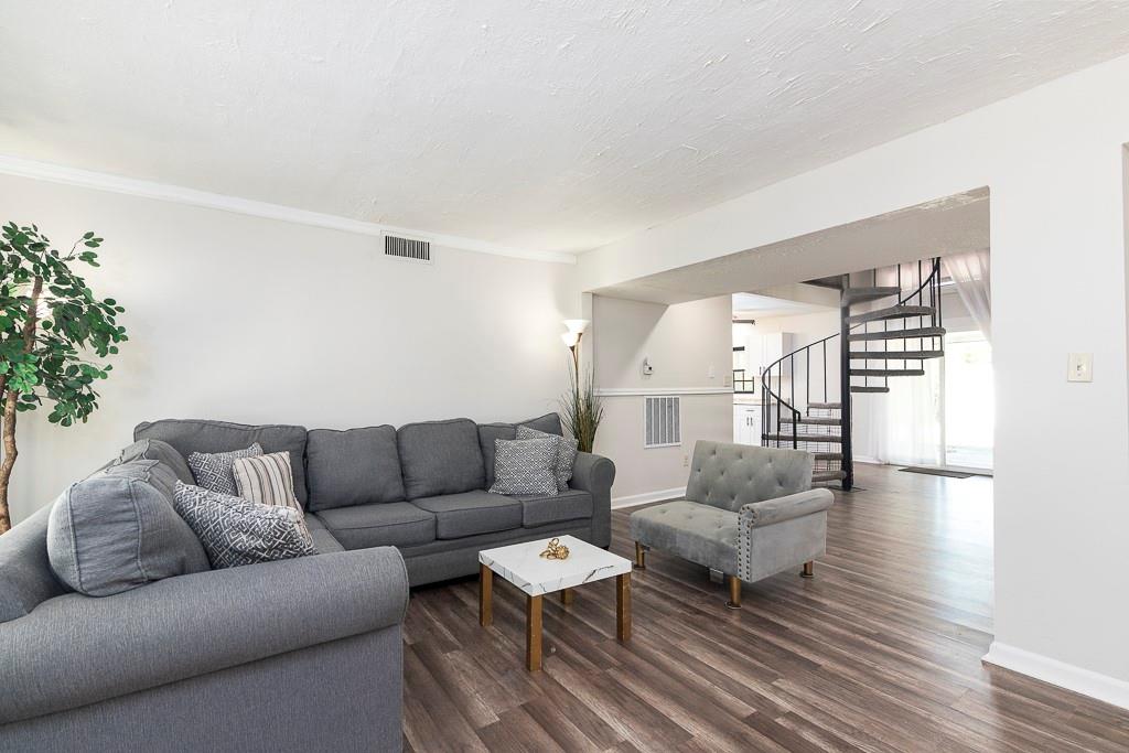 3125 Keenan Road Atlanta, GA 30349 - Photo 5 of 33