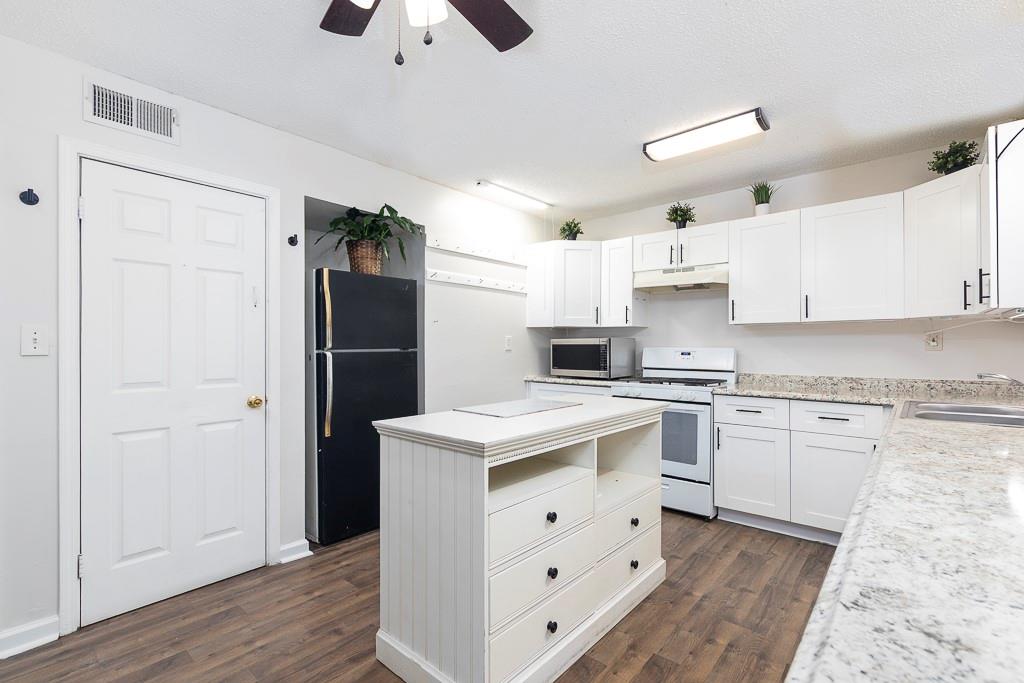 3125 Keenan Road Atlanta, GA 30349 - Photo 9 of 33