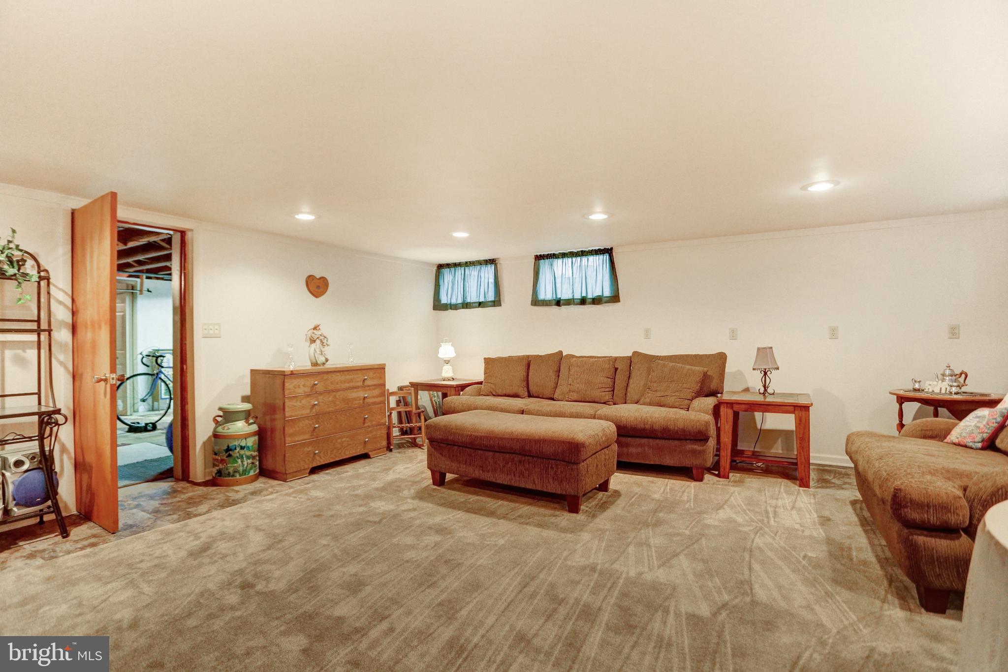 1438 Boiling Springs Road Boiling Springs, PA 17007 - Photo 22 of 33 Gallery Image 22