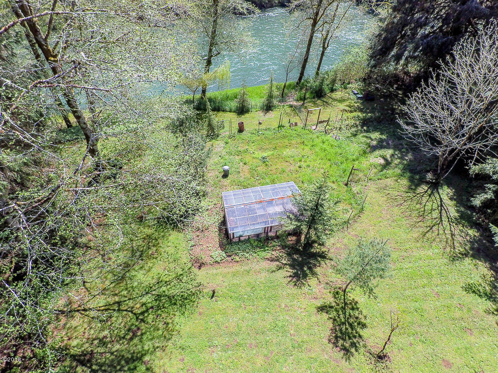 1340 Logsden Road Siletz, OR 97380 - Photo 37 of 60 Greenhouse & Garden