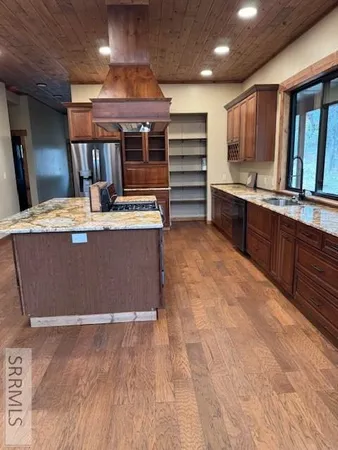 $949,000 | 3876 Rainbow Drive, Island Park, ID 83429