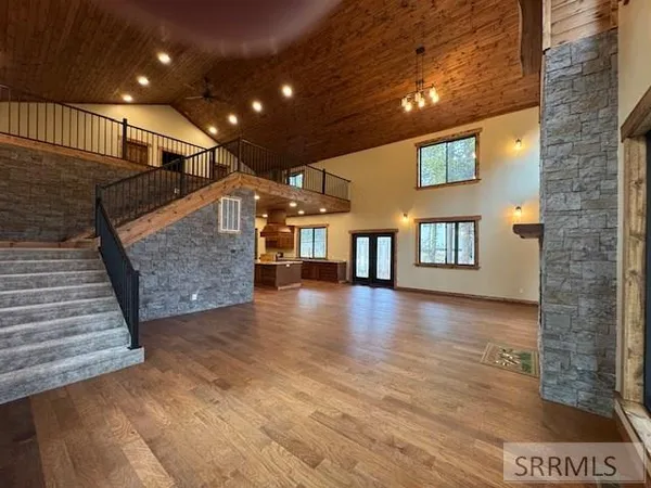 $949,000 | 3876 Rainbow Drive, Island Park, ID 83429