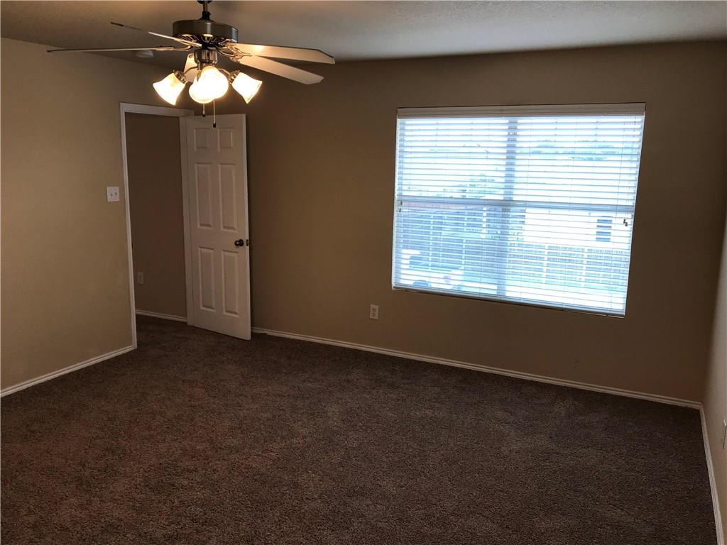 6416 Paradise Valley Road Fort Worth, TX 76112 - Photo 8 of 25