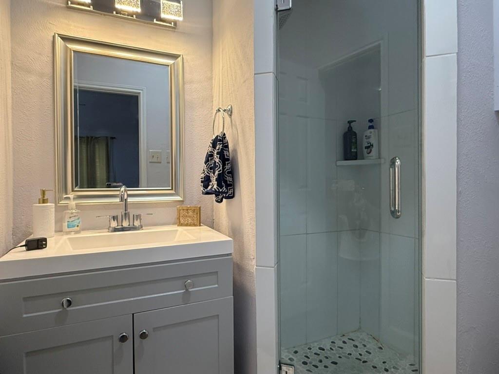 2835 Keller Springs Road, Unit 103 Carrollton, TX 75006 - Photo 11 of 21