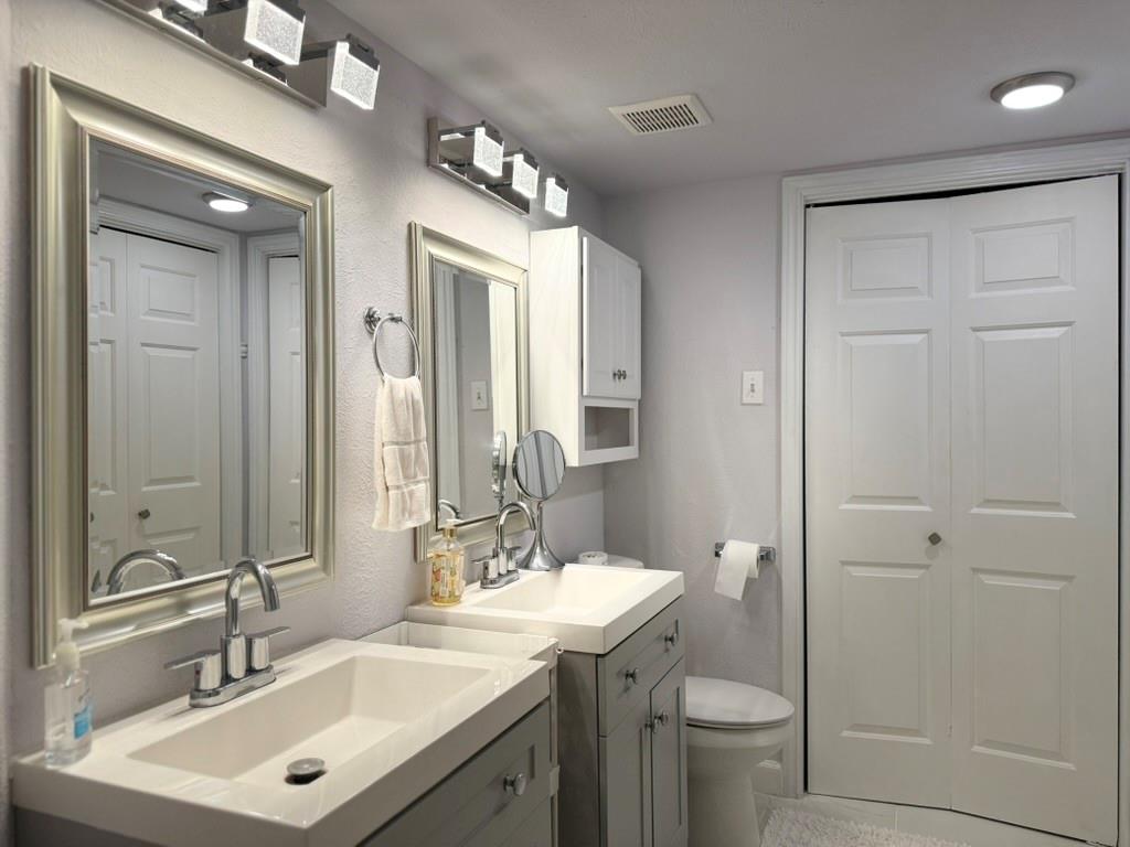 2835 Keller Springs Road, Unit 103 Carrollton, TX 75006 - Photo 17 of 21